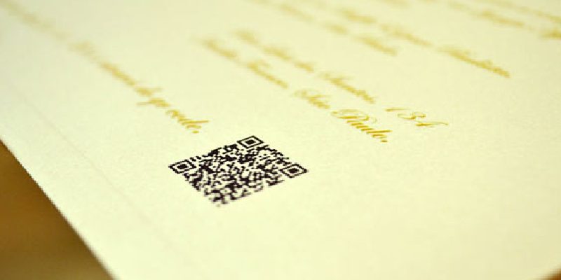 convite-de-casamento-com-qr-code-papel-e-estilo QR Code para RSVP convite-de-casamento-com-qr-code-papel-e-estilo