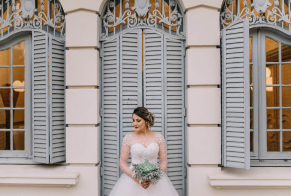 Vestido de noiva moderno