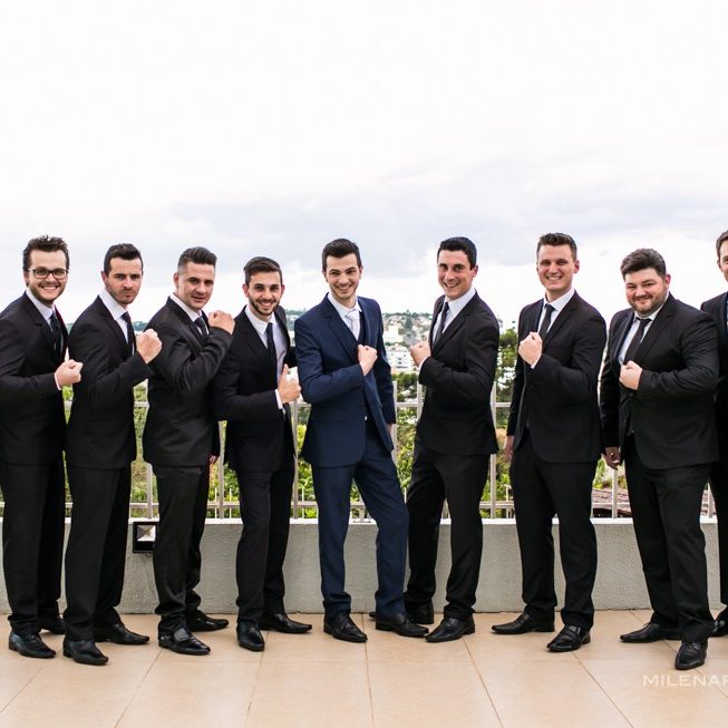 Como Escolher o Traje do Noivo Perfeito