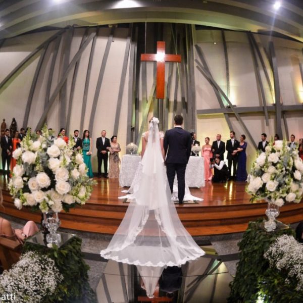 Igreja para Casamento - Cruz Torta