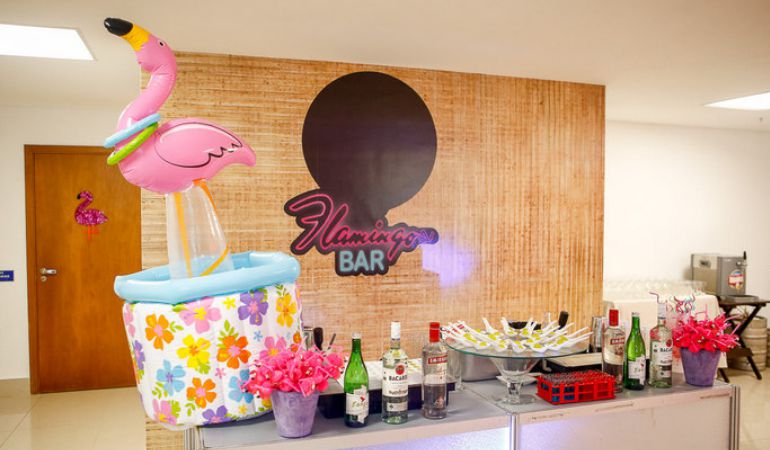 Flamingo Bar