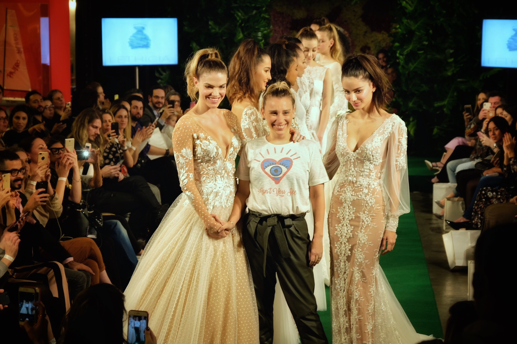desfile lethicia bronstein desfile lethicia bronstein