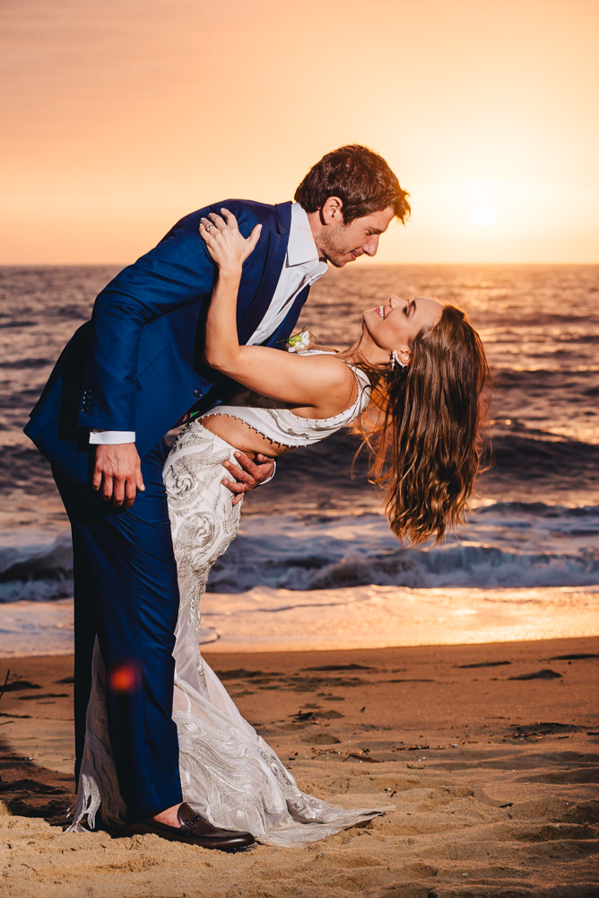 Casamento à tarde na praia | Foto: Rafael Vaz