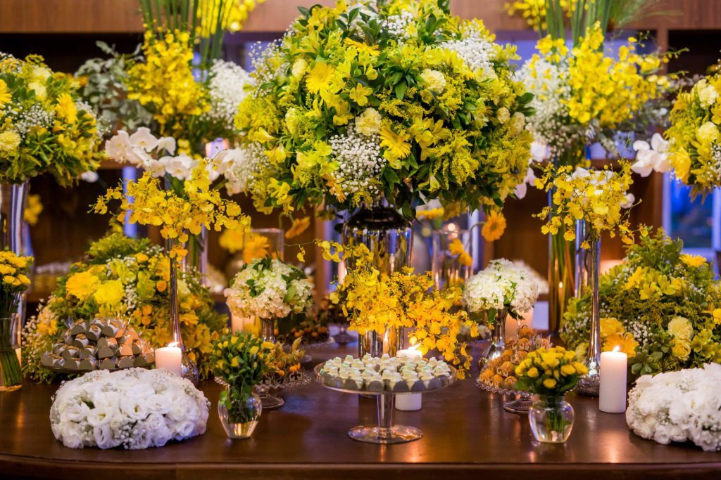 Flores decoração de casamento amarelo Grupo Bisutti