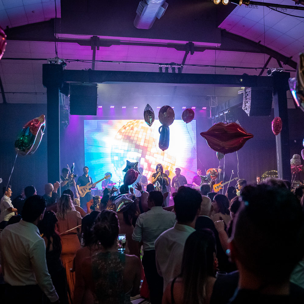 Os melhores itens para distribuir na pista de dança