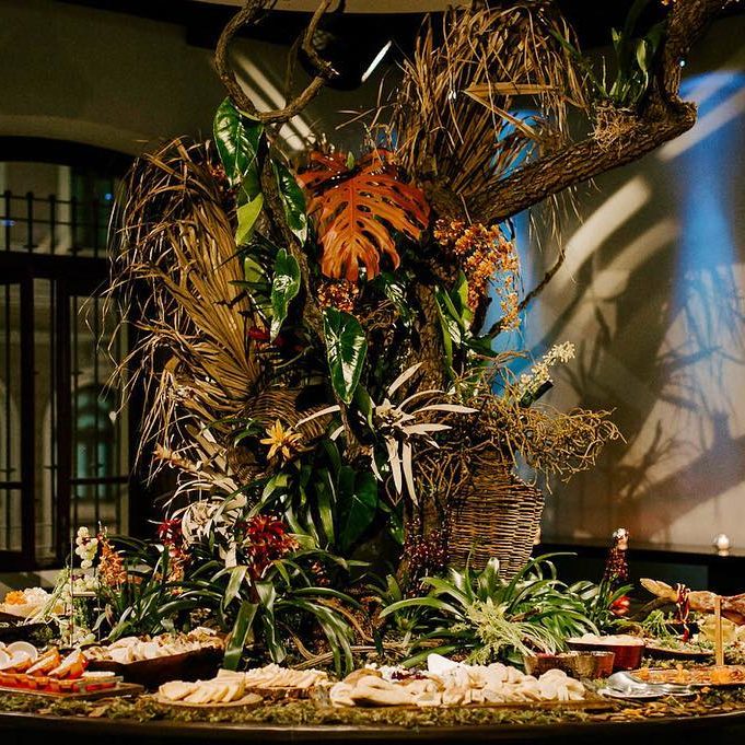 Decoração de Casamento com Folhas Secas - Por: Museu De Grandes Novidades