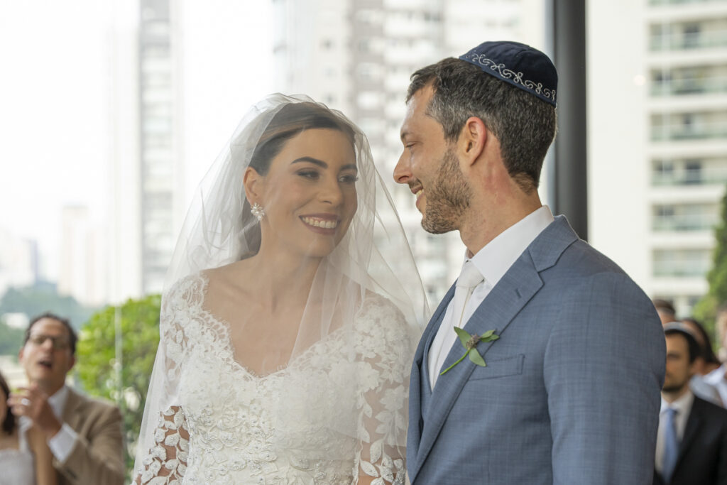 casamento judaico à luz do dia